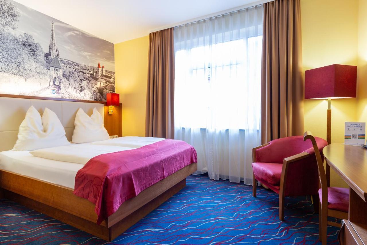 Hotel Am Schillerpark Esslingen am Neckar Exterior photo